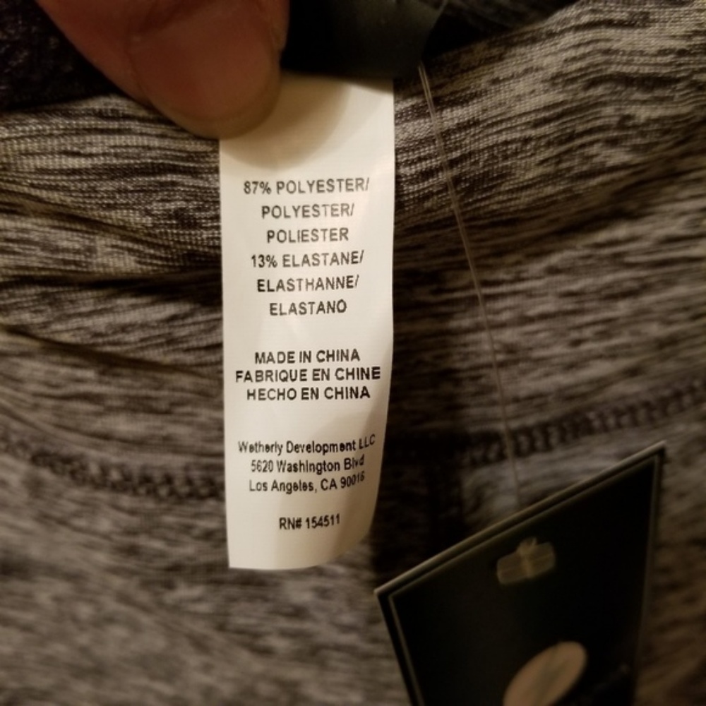 BCBGMAXAZRIA Eva sweater Small - Picture 5 of 5